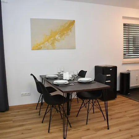 شقة Near Center *