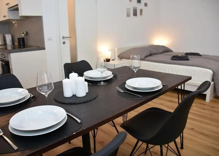 Near Center Apartament